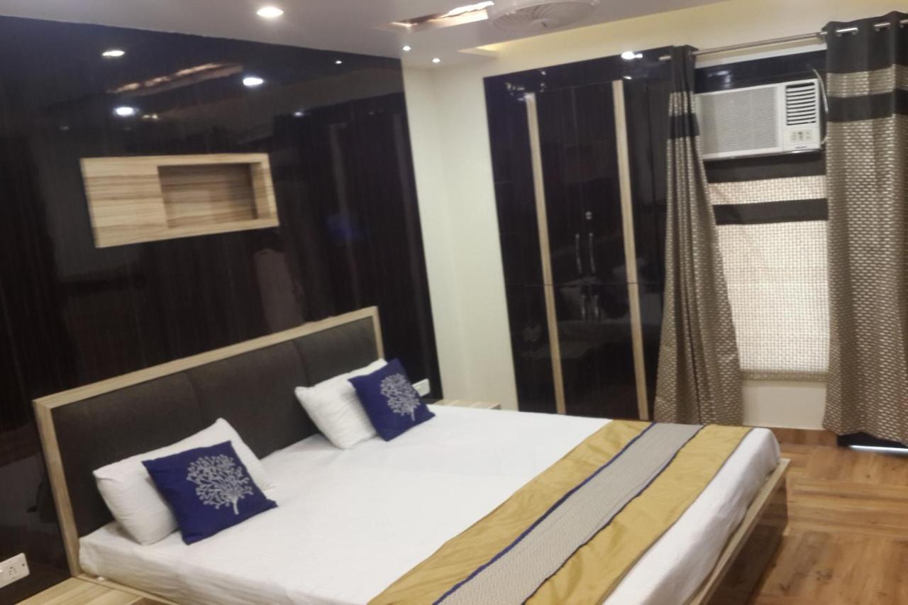 Oyo 86669 Arnav Residency Hotel Új-Delhi Kültér fotó