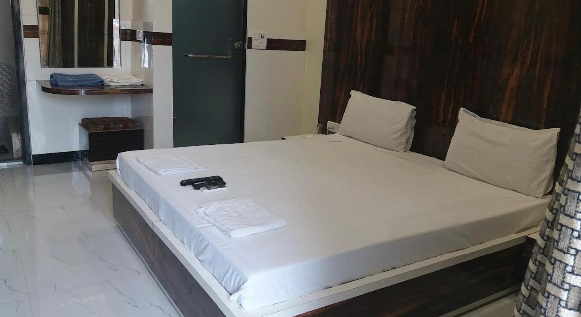 Oyo 86669 Arnav Residency Hotel Új-Delhi Kültér fotó